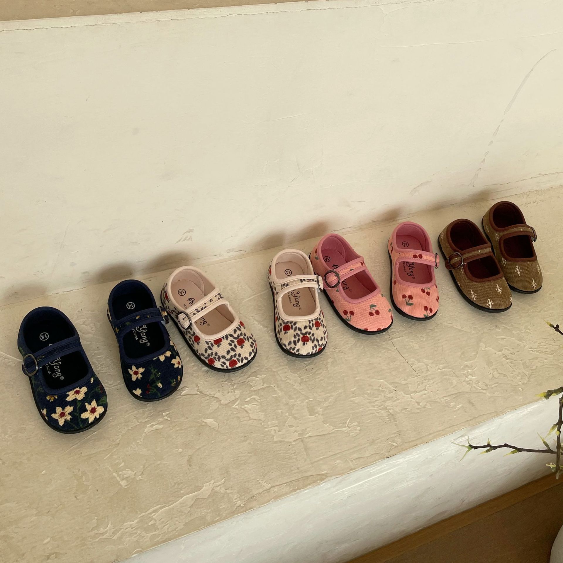 Girls' Sen Series Floral Velcro Retro Cloth Shoes