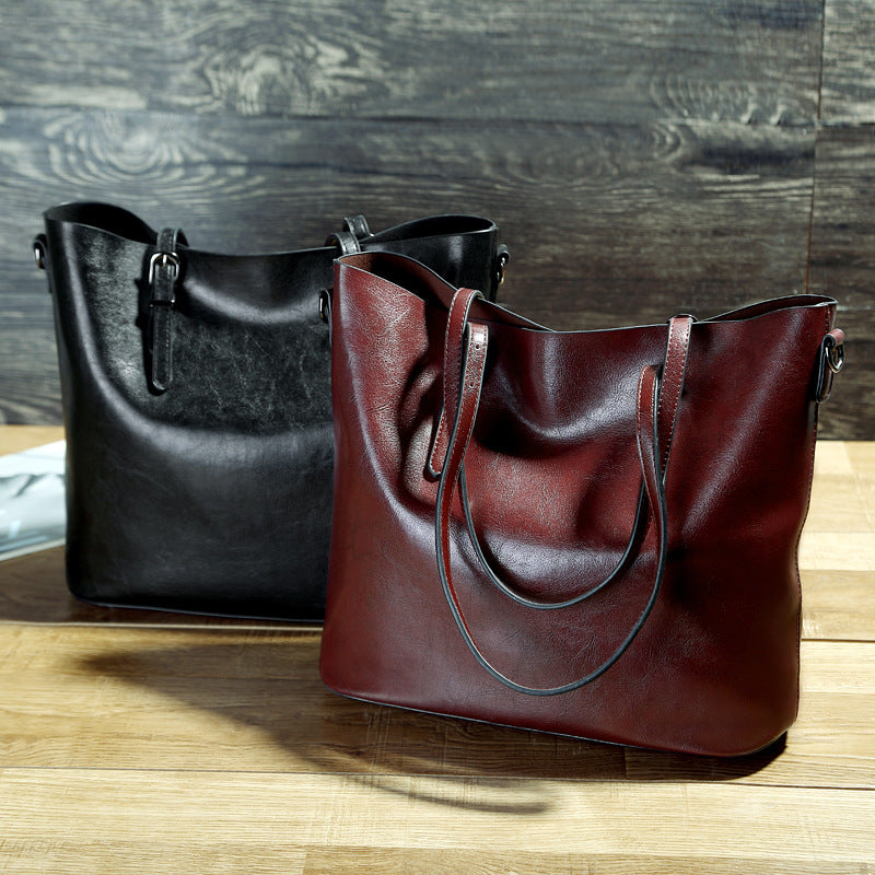Simple Oil Wax Leather Messenger Shoulder Bags Women's High Capacity Portable Tote Bag