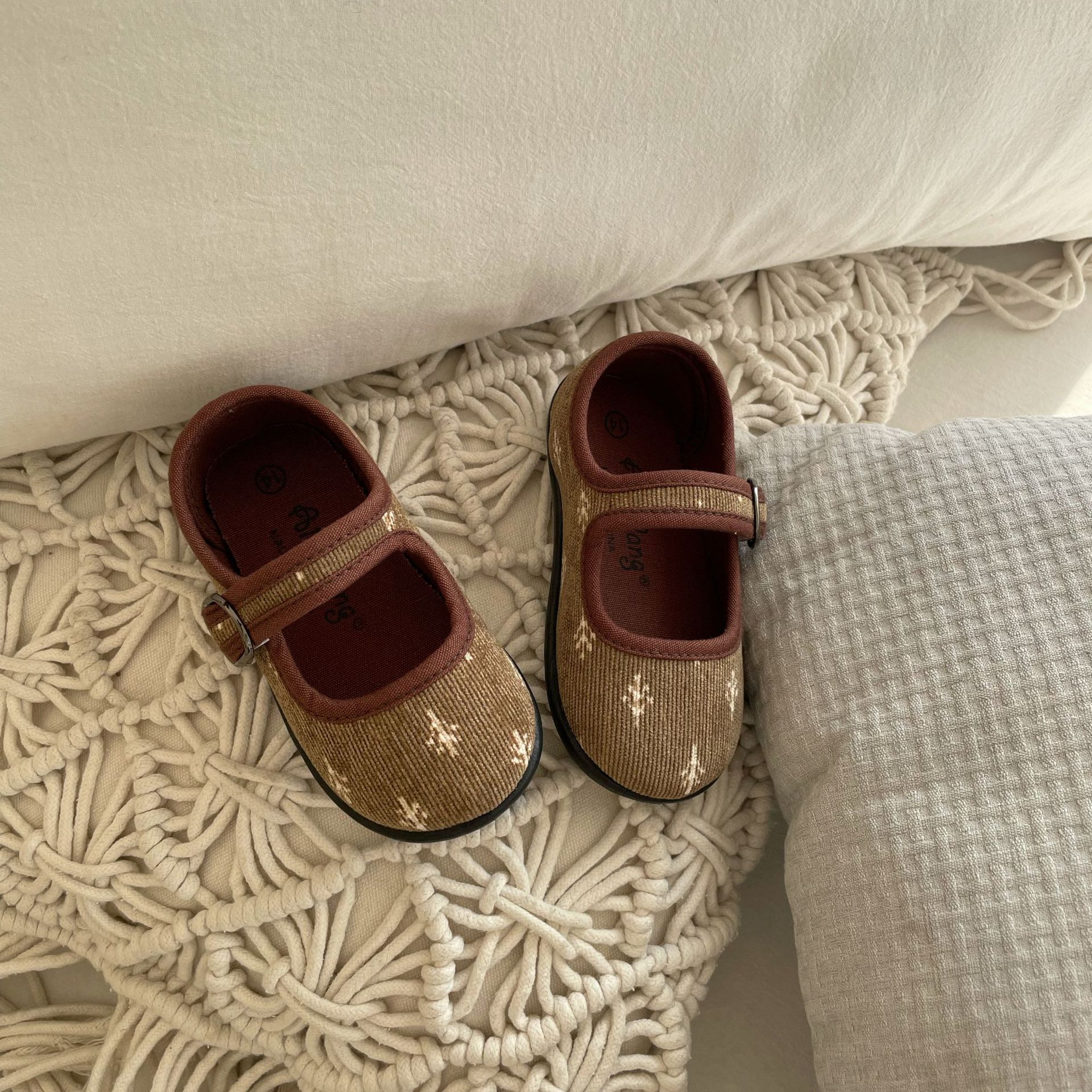 Girls' Sen Series Floral Velcro Retro Cloth Shoes