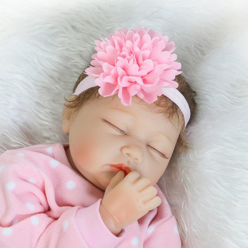 Simulation Soft Plastic Cute Cloth Body Doll Creative Gift