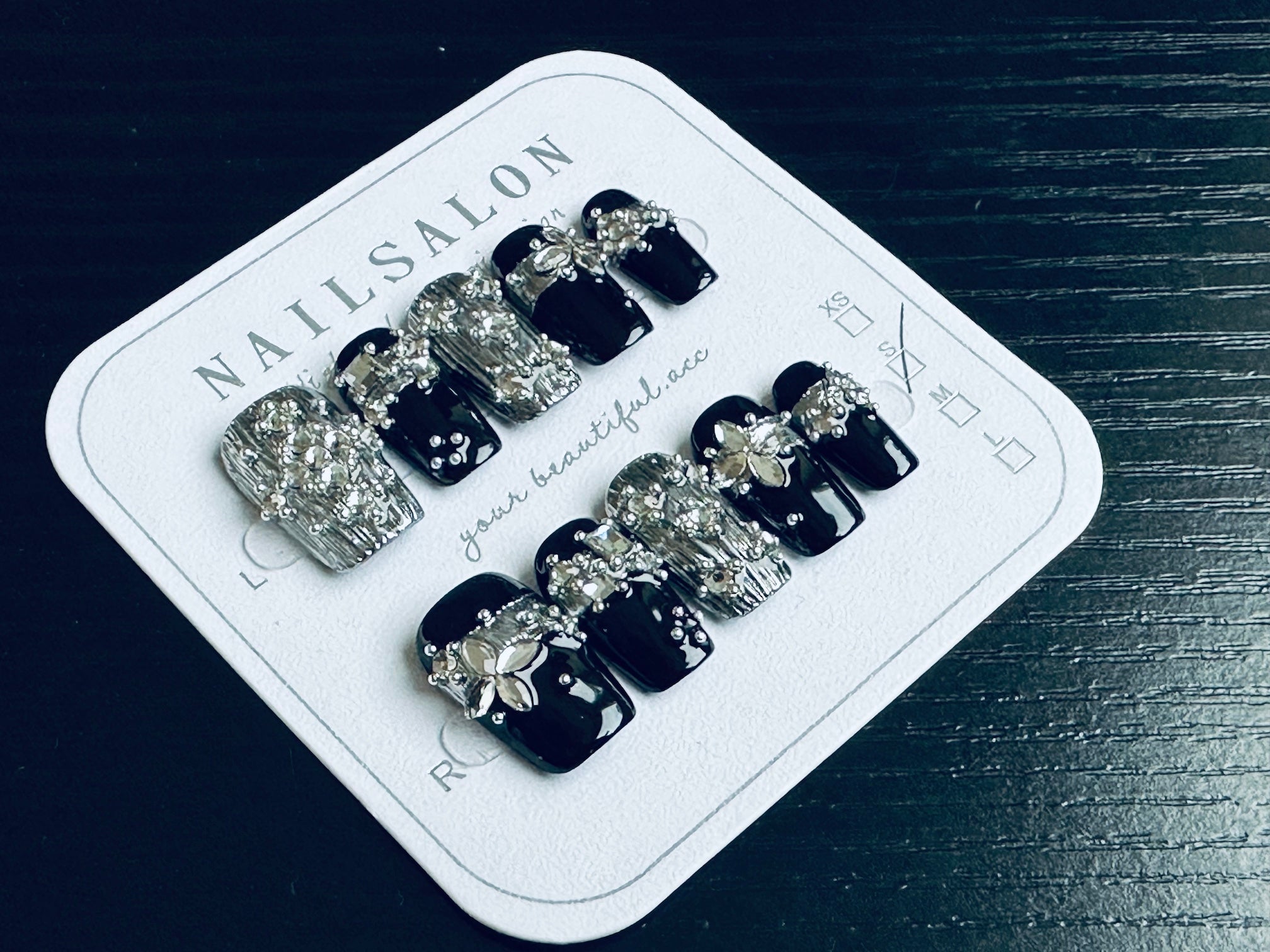 Press On Nails T076