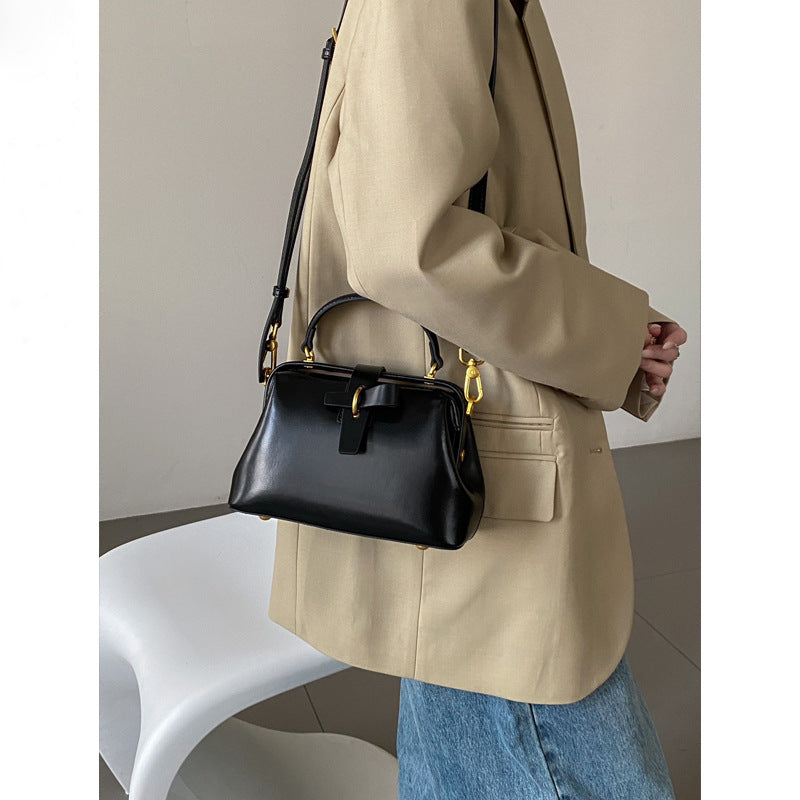 Affordable Luxury Fashion Cowhide Handbag Women